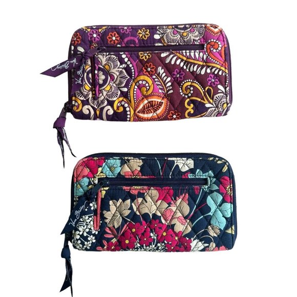 2 Vera Bradley Clutch Zip Wallet Wristlets Bundle 1 Has Damage See Desc. & Pics - Picture 1 of 9